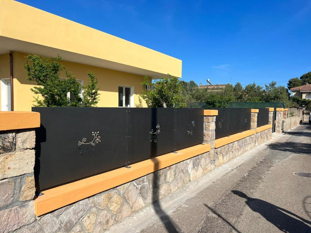 Casa Vacanze Mare Fuori Capoterra Bagian luar foto