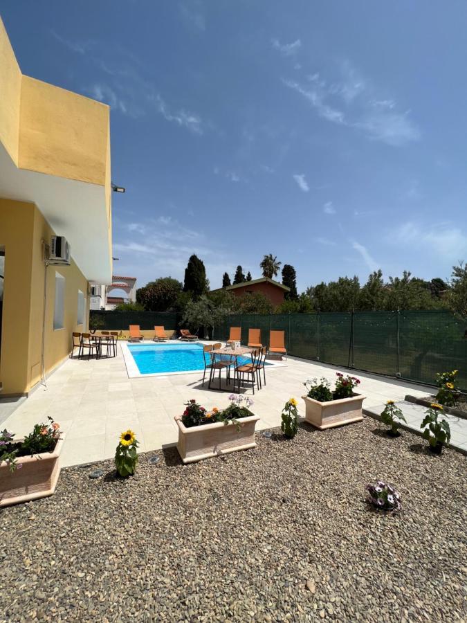 Casa Vacanze Mare Fuori Capoterra Bagian luar foto